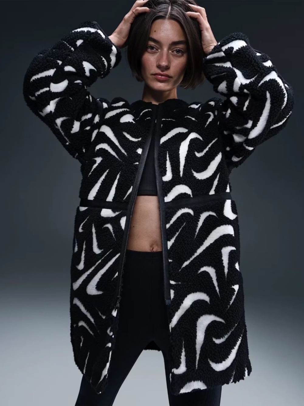 NIKE LOOSE HIGH-PILE JACKET Women – Black